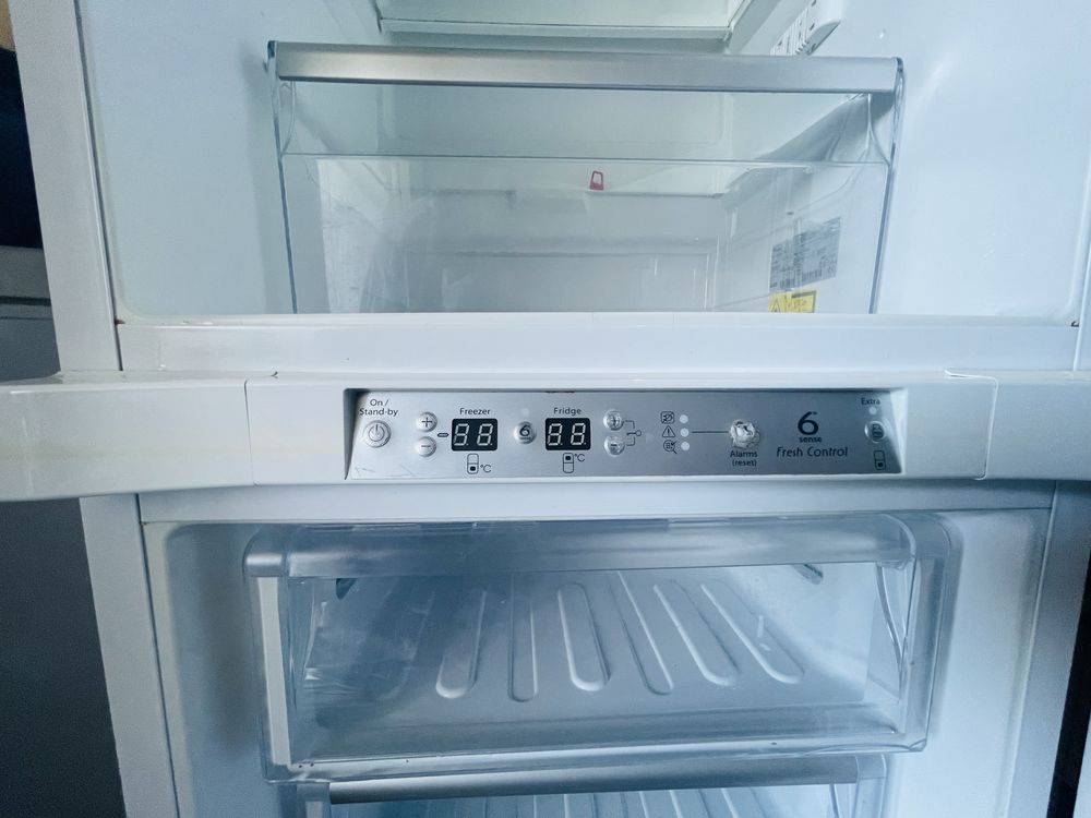 Frigorifico Combinado Whirlpool ART 863 A+ Encastre