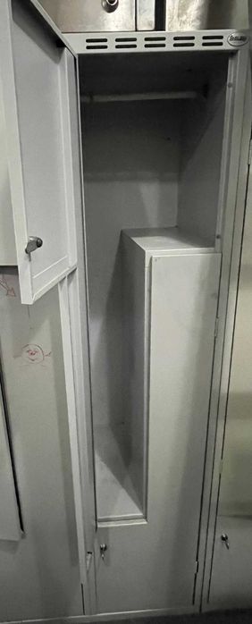 Szafka BHP dwudrzwiowa /czterodrzwiowa UBRANIOWA 180x60x50 i 180x80x50