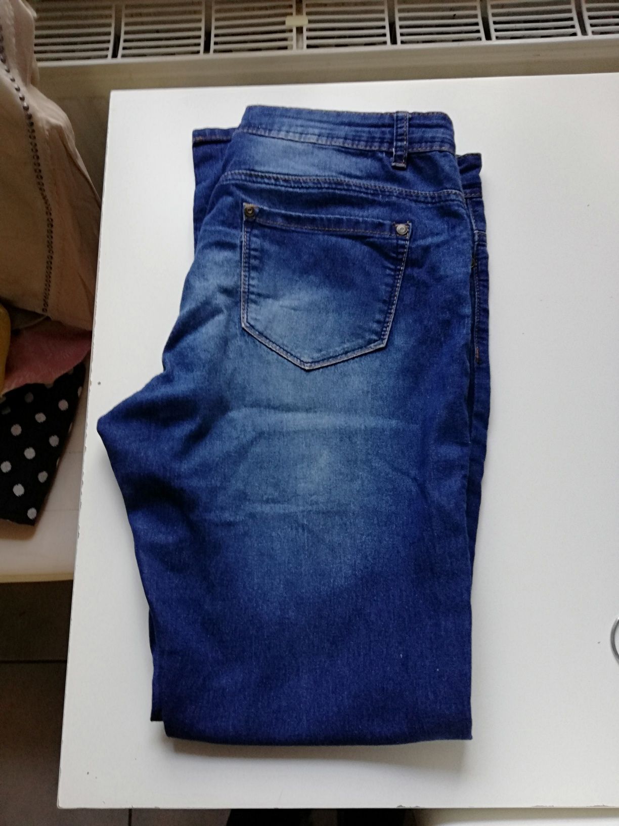 Spodnie jeans M 12