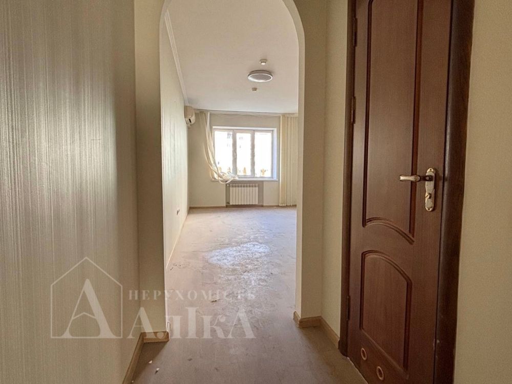 Продам квартиру в новому будинку В САМОМУ ЦЕНТРІ