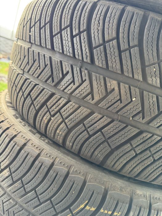 Шини 255/45/19 - 4шт Michelin Pilot Alpin PA4 зима