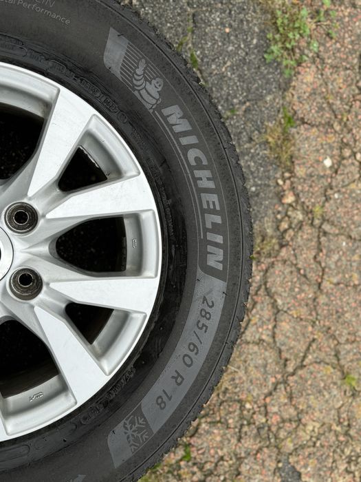 Диски в зборі. Зимова гума . Зима . Toyota .285/60/18r. 285 60 19R.