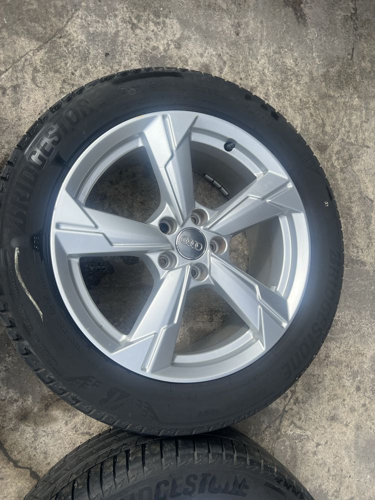 Orginal felgi Audi a3 a4 a5 a6 q2 q3 18 cali