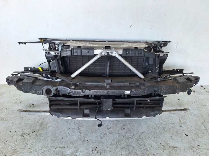 BMW 3 G20 Передня панель, телевізор