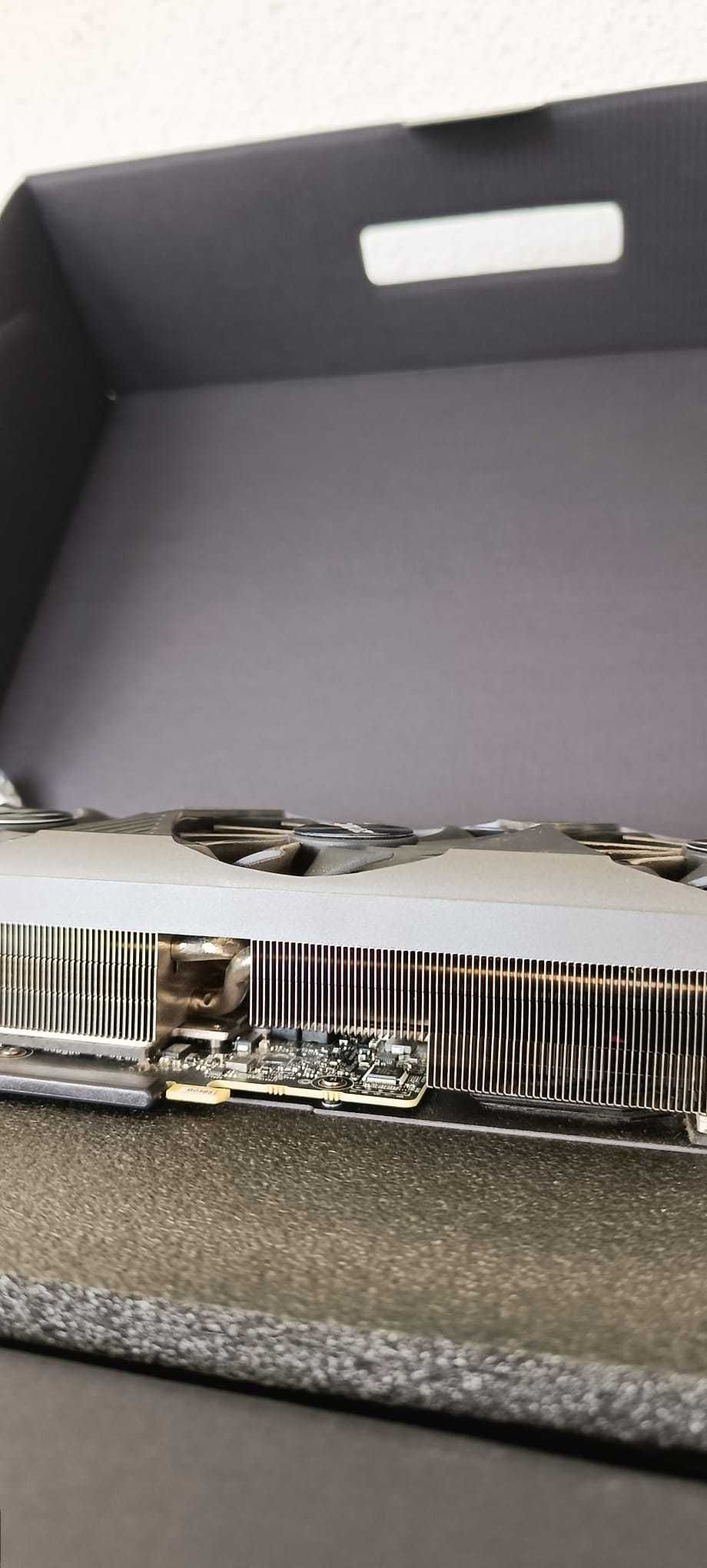 Zotac Gaming GeForce RTX 3070 Ti AMP Holo