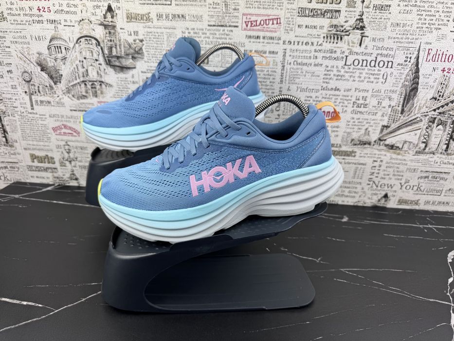 Розмір 42 Кросівки Hoka One One Bondi 8 / Взуття