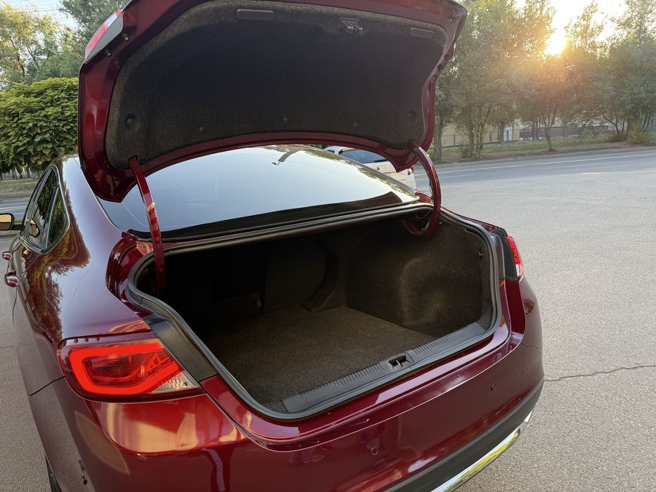 Продам авто 2015року у відмінному стані