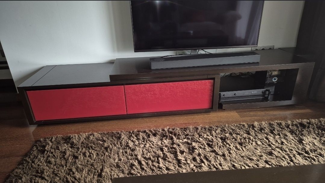 Aparador, consola, movel  TV e Mesa de Centro  wengue