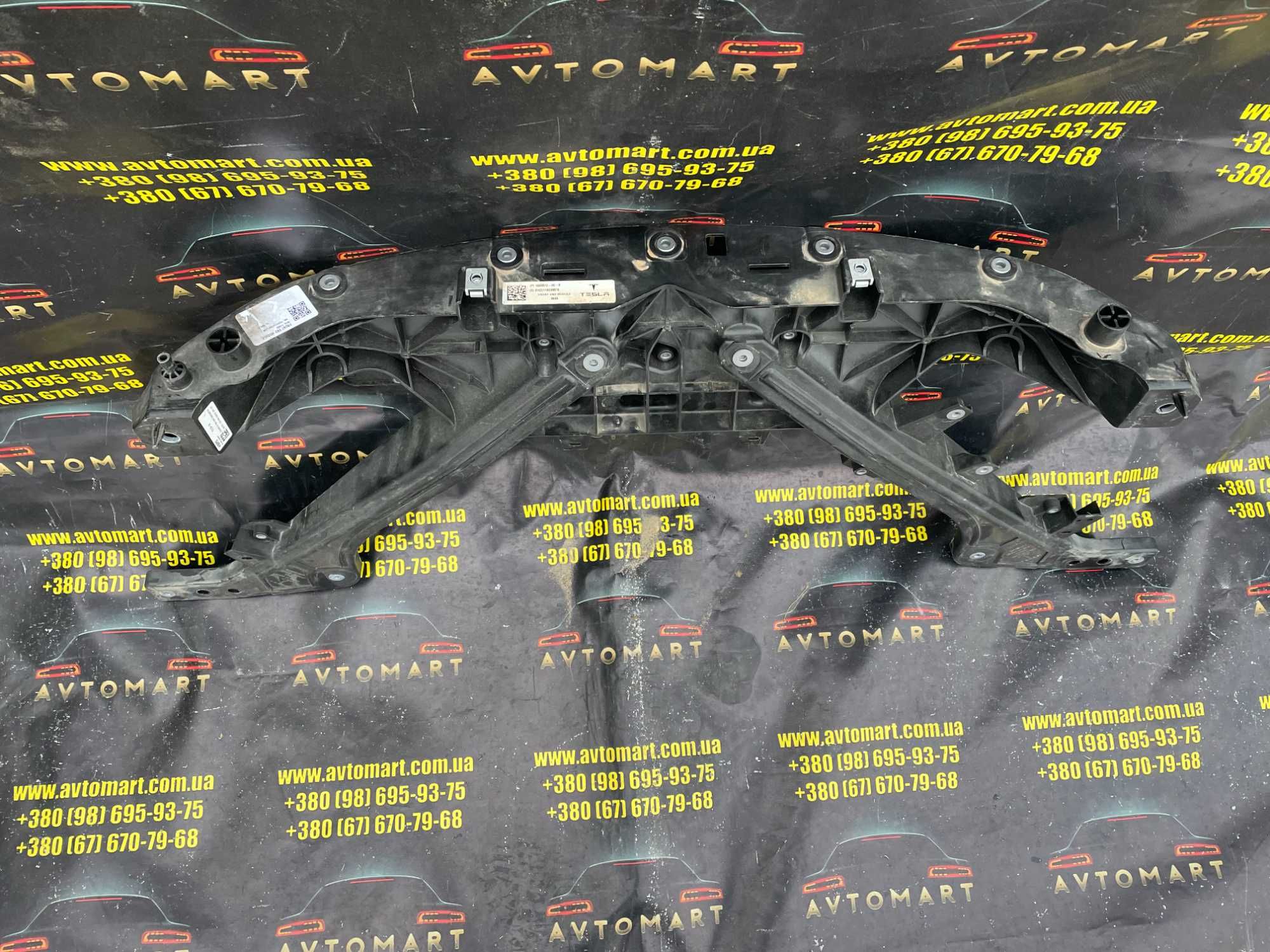 Панель передня Tesla MY панель передняя Tesla Y 1660012-00-B оригінал