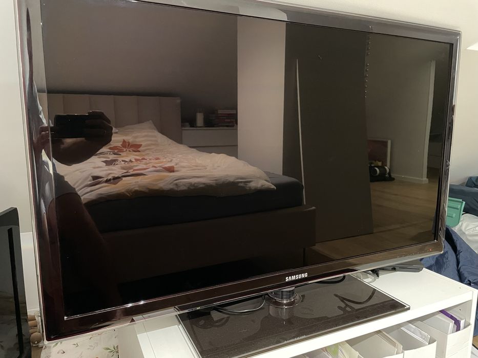 Samsung UE40D5500 - w pelni sprawny