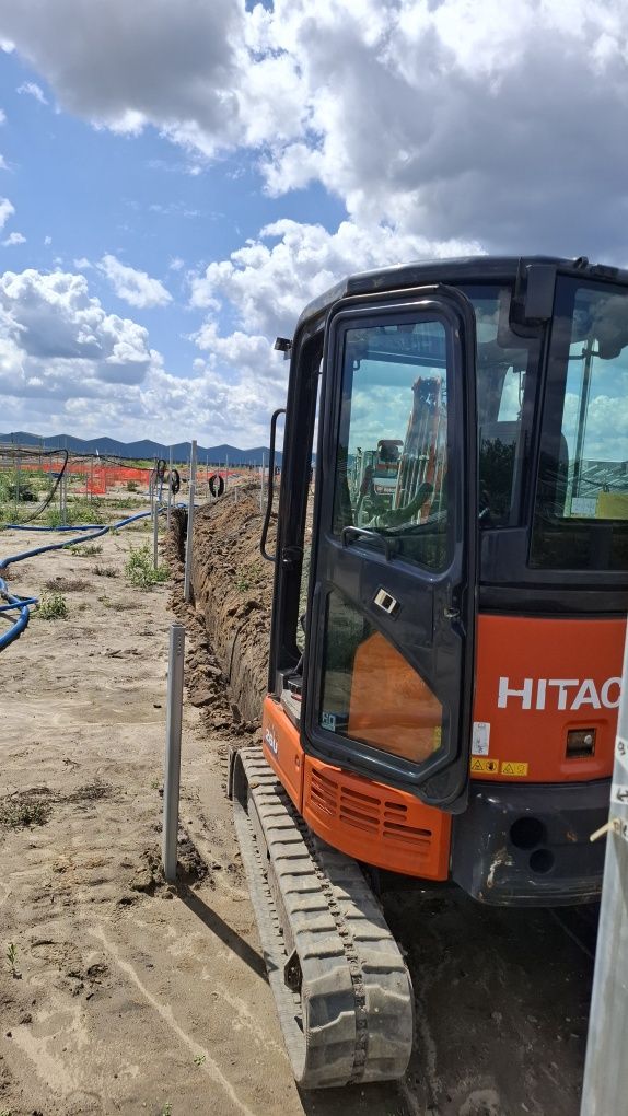 Usługi minikoparką, prace ziemne, roboty ziemne, wykopy.
