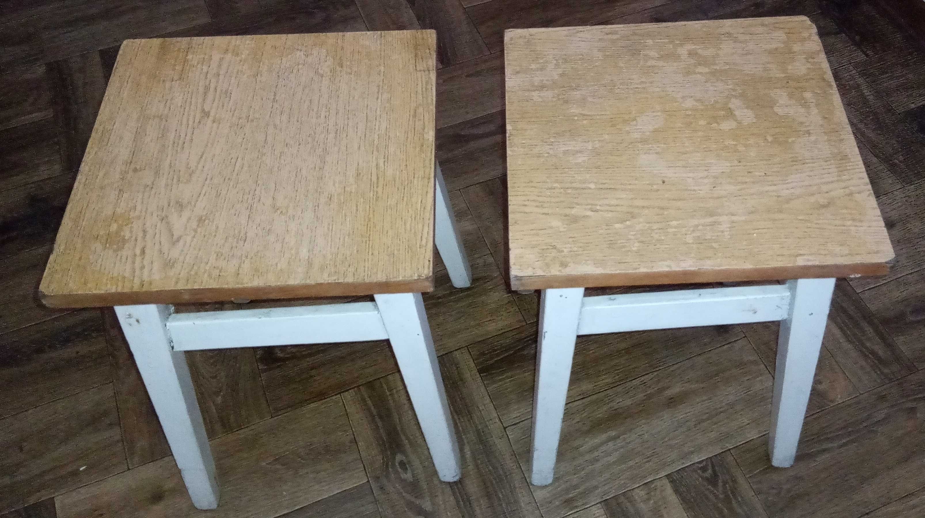 Drewno stołek taboret PRL