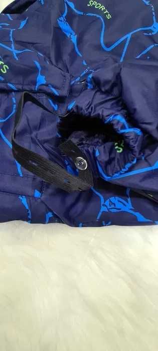 Kombinezon jednoczęściowy zimowy narciarski na sanki 128 linie niebies