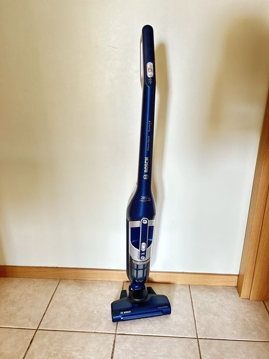 Aspirador Vertical Bosch 28v