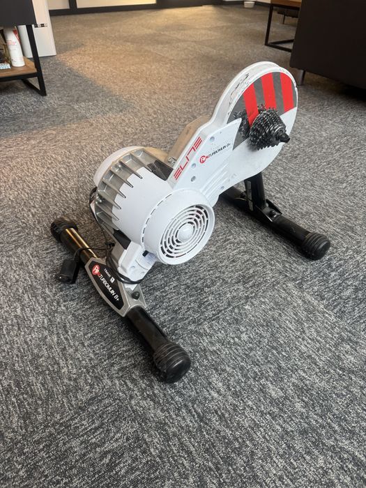 Trenażer Interaktywny ELITE RealTurboMuin B+ ZWIFT ROUVY