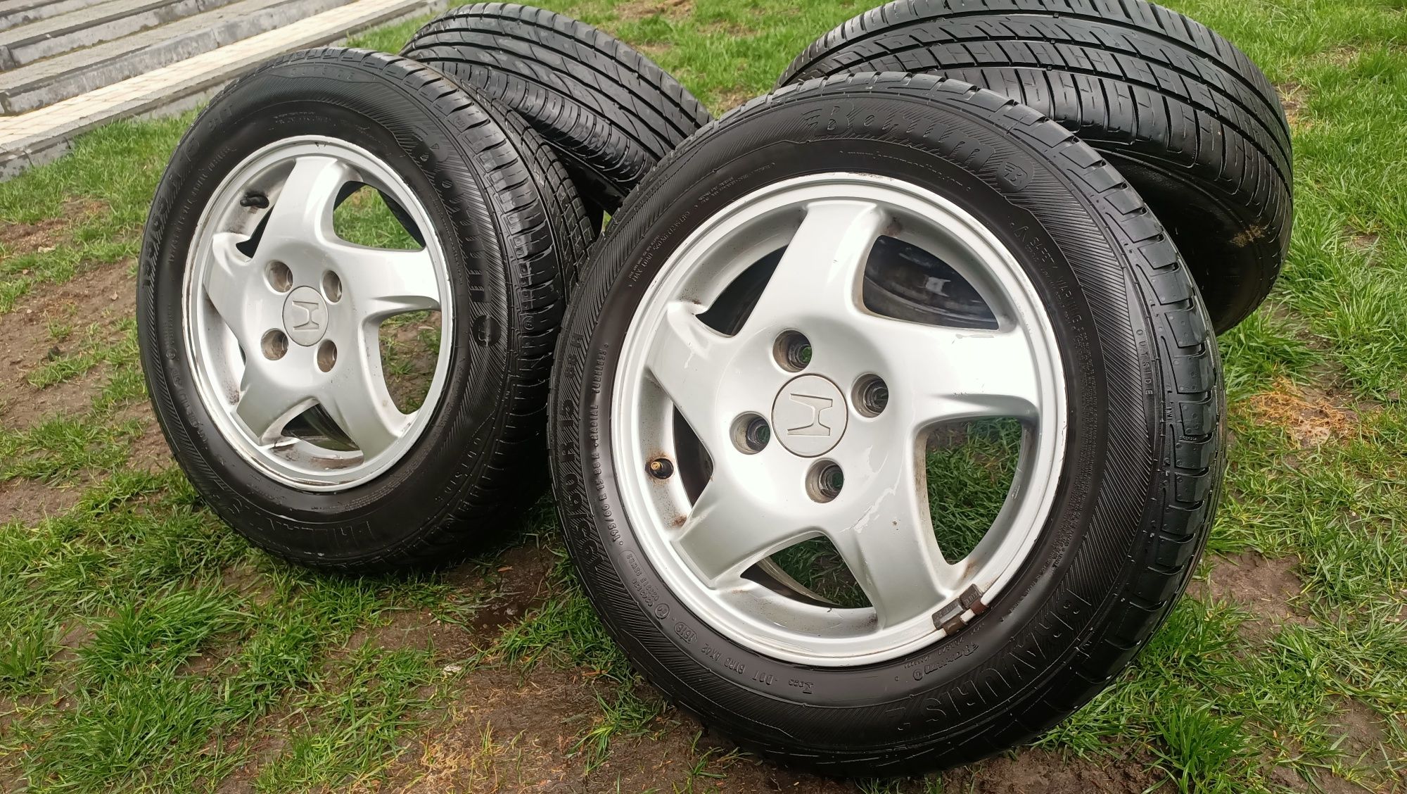 Alufelgi Honda 15" 4x114.3  195/60 Opony letnie