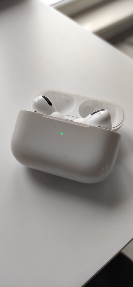 AirPods Apple Pro A2190 słuchawki bezprzewodowe