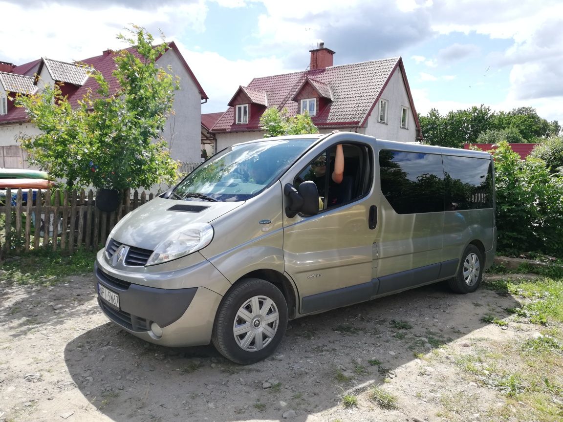 Przewóz osób/Autobus/Bus/Lotniska/Wesela/Wycieczki Szkolne