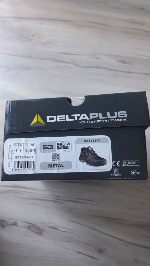 Sprzedam buty robocze Deltaplus rozmiar43