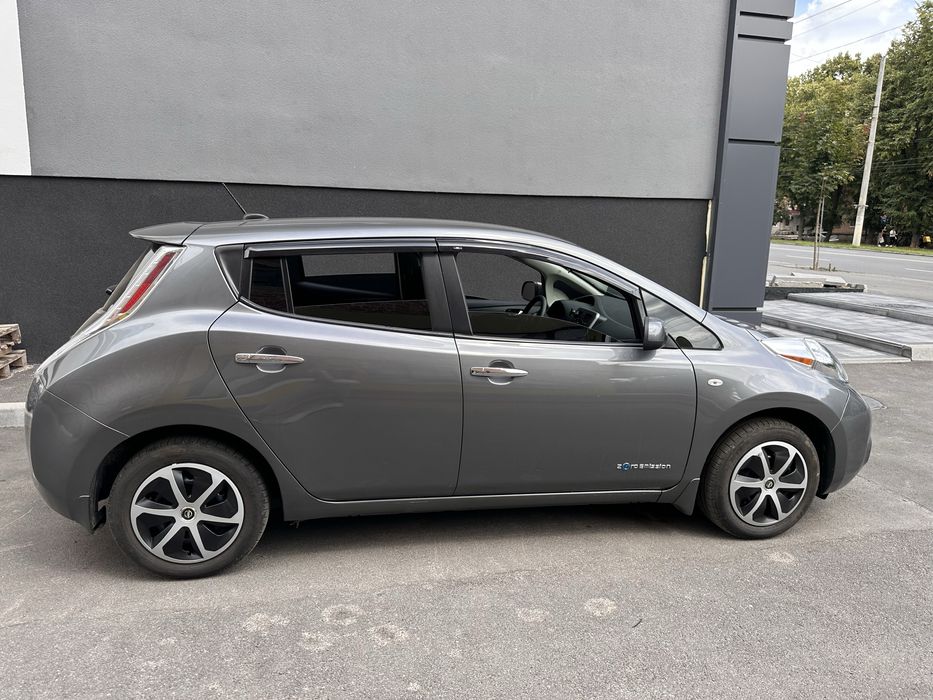Оренда Nissan Leaf