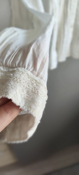 Koszula ecru, Mohito, M, zdobiona koronką