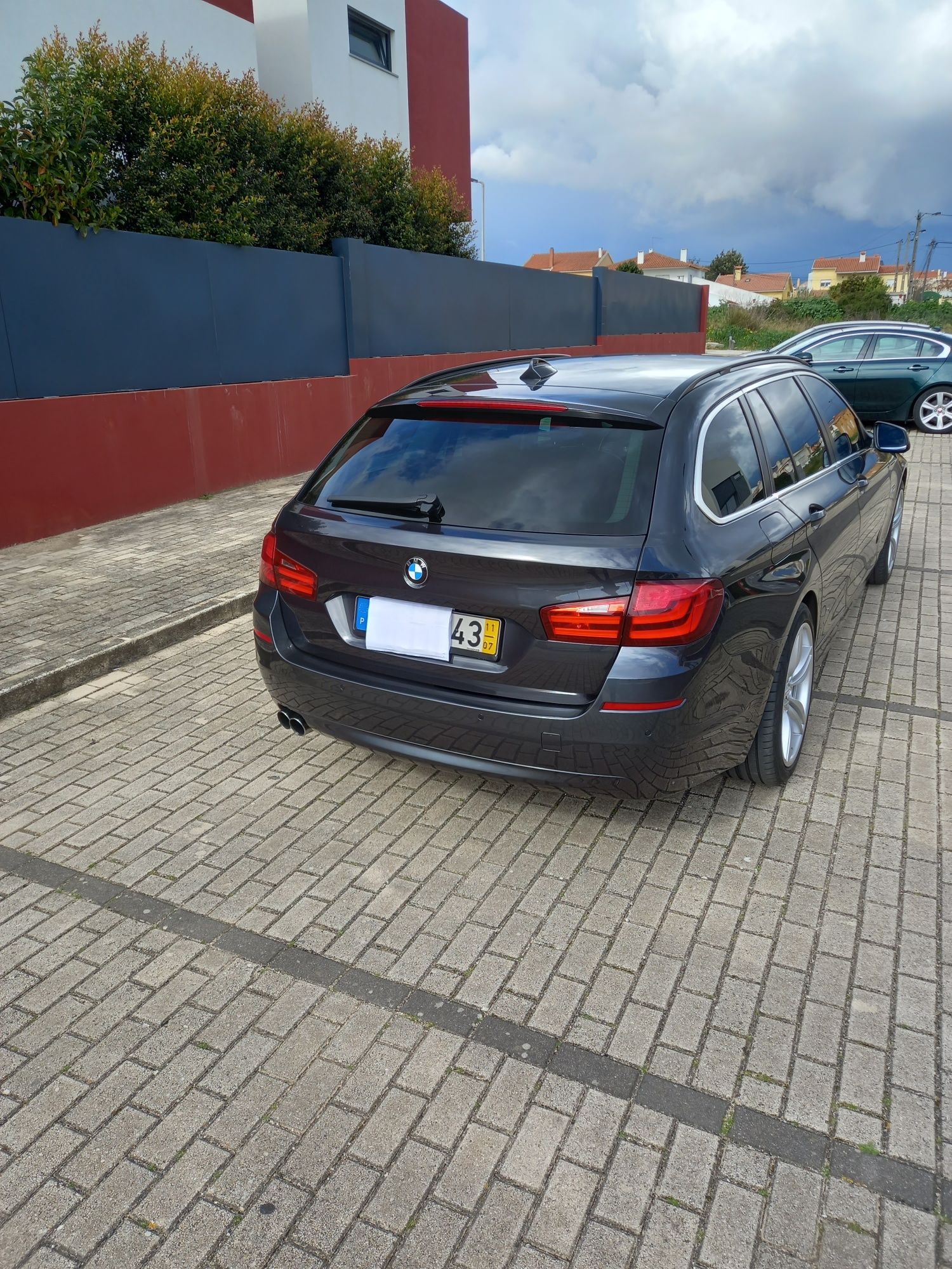 Bmw serie 5 f11 520d