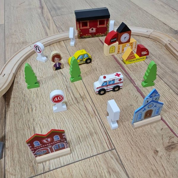 Залізна дорога, дерев'яні іграшки, іграшки з дерева,потяги