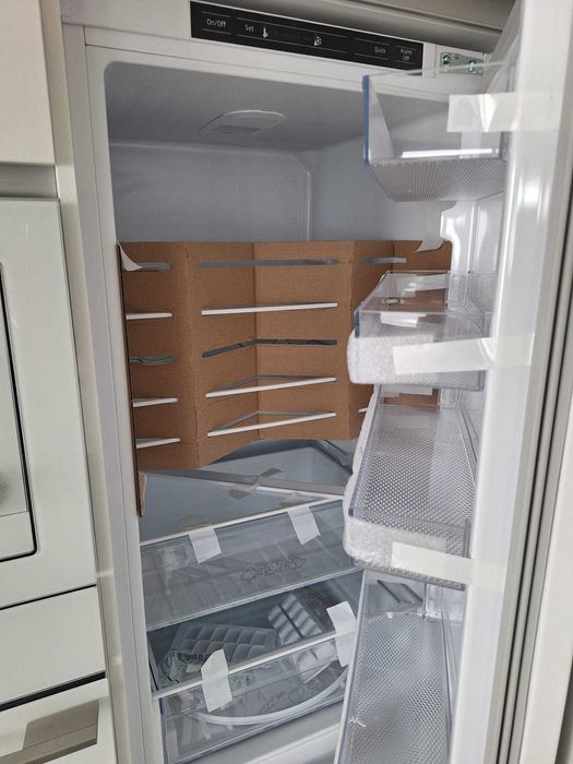 Frigorífico combinado de encastre TEKA [100% novo]