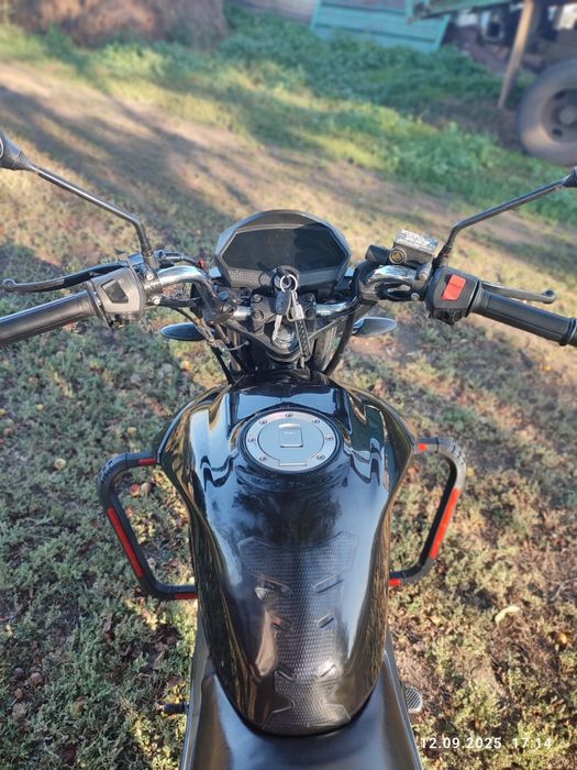 Продам мотоцикл ліфан сітієр 200