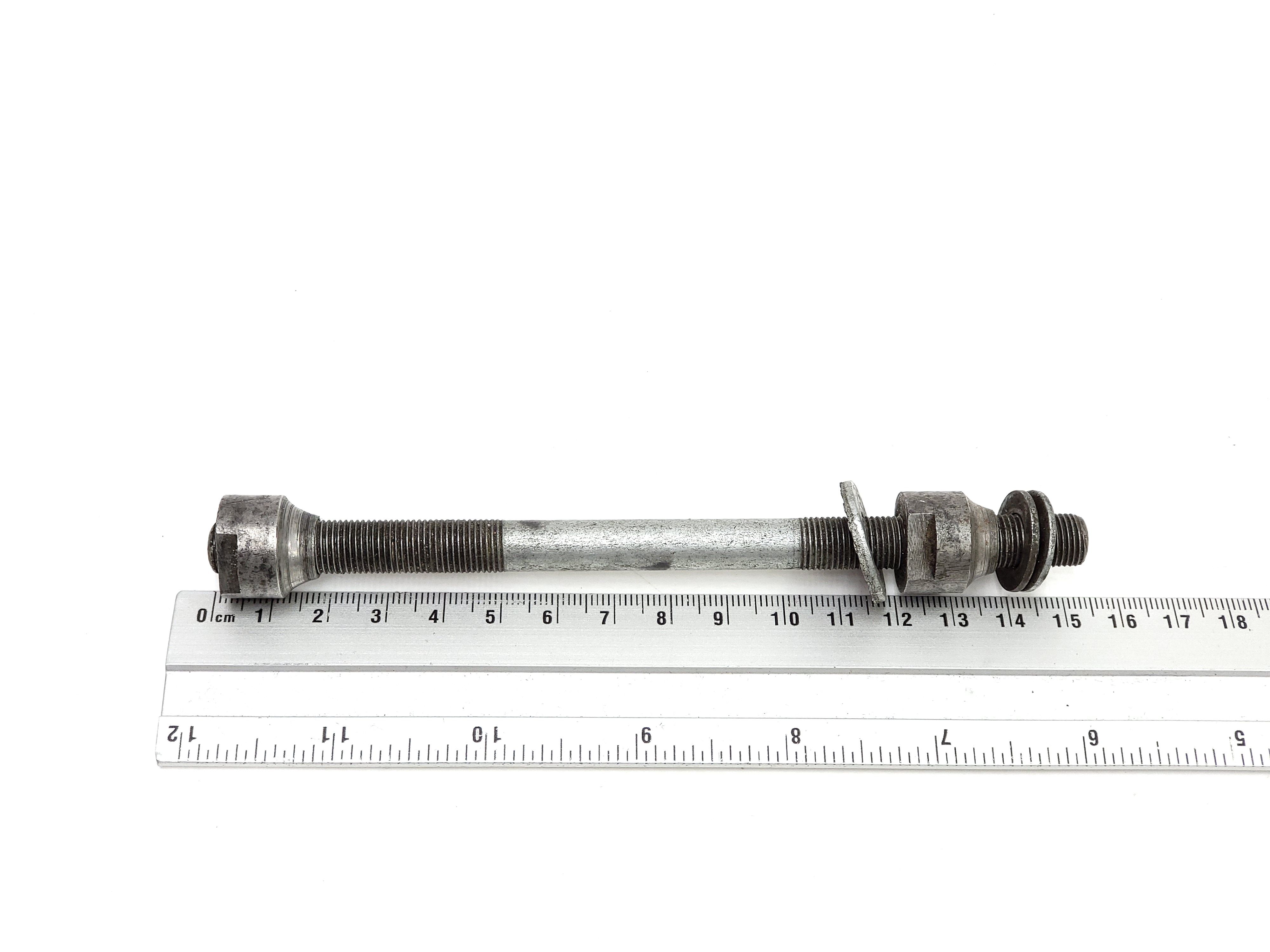 Oś tylna do rowerów Romet Universal ZZR 15,5 cm PRL