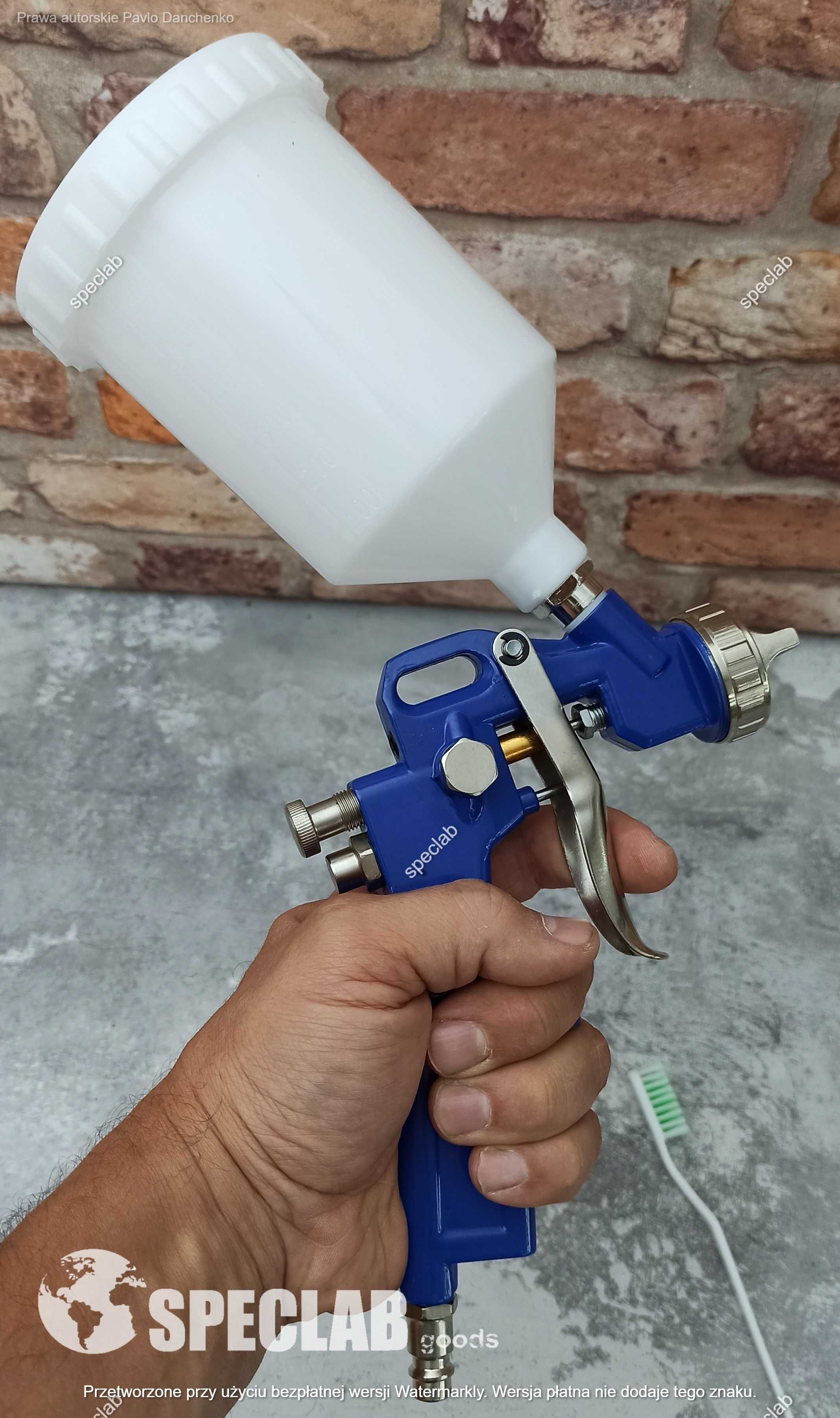 Pistolet natryskowy HVLP z górnym pojemnikiem 600 ml, dysza - 1,4mm
