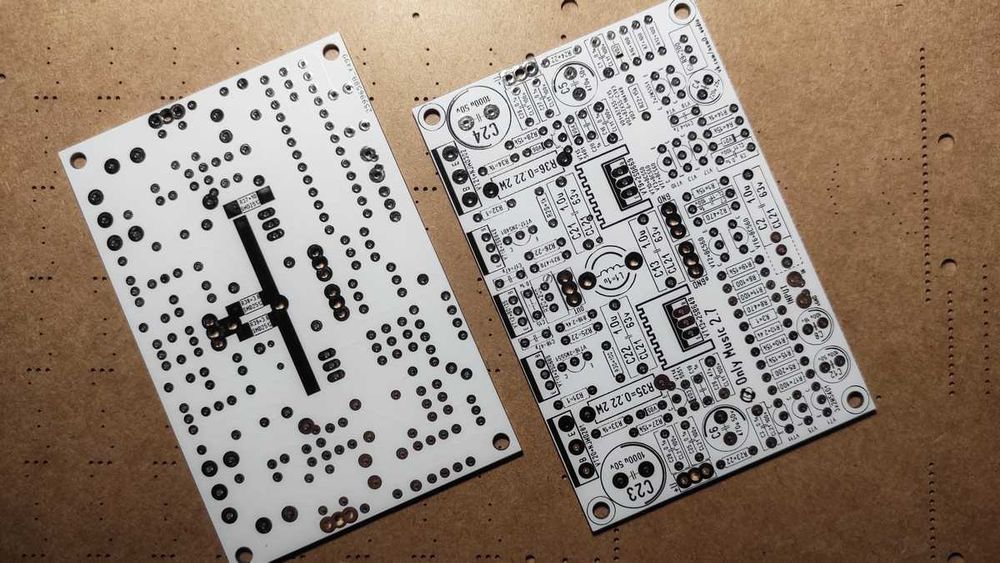 Плати для підсилювача ОМ 2.7 та захист до них DEF2017 DEF2021