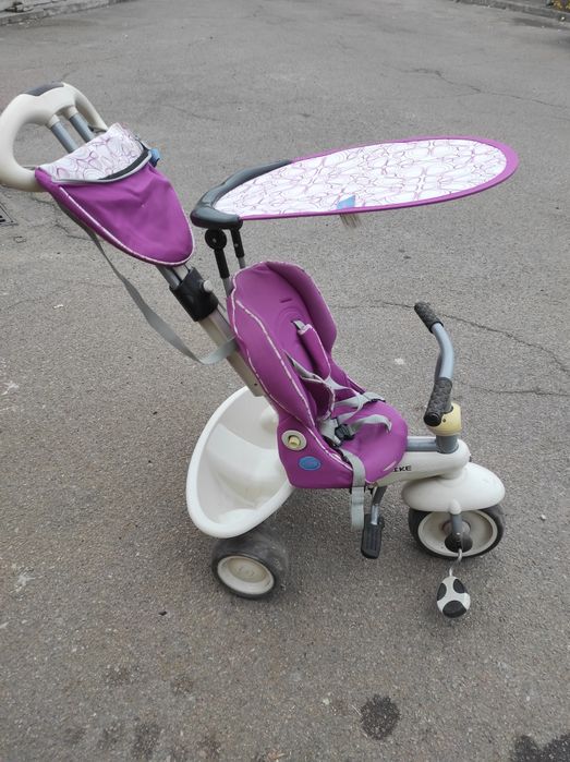 Велосипед з батьківською ручкою Smart Trike