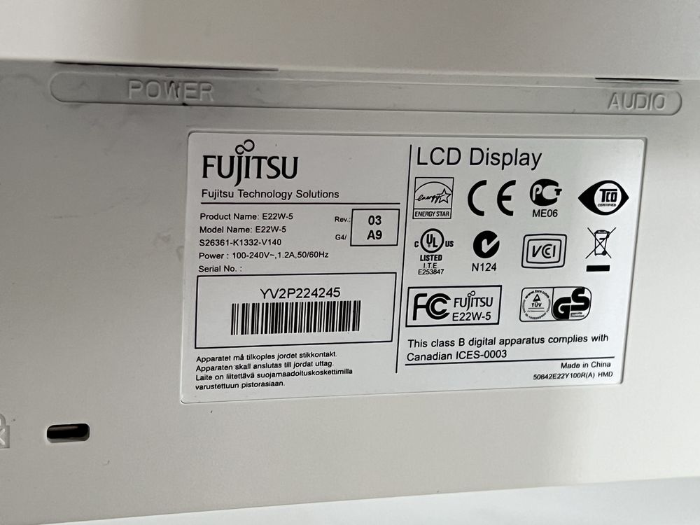 Монітор Fujitsu 22”