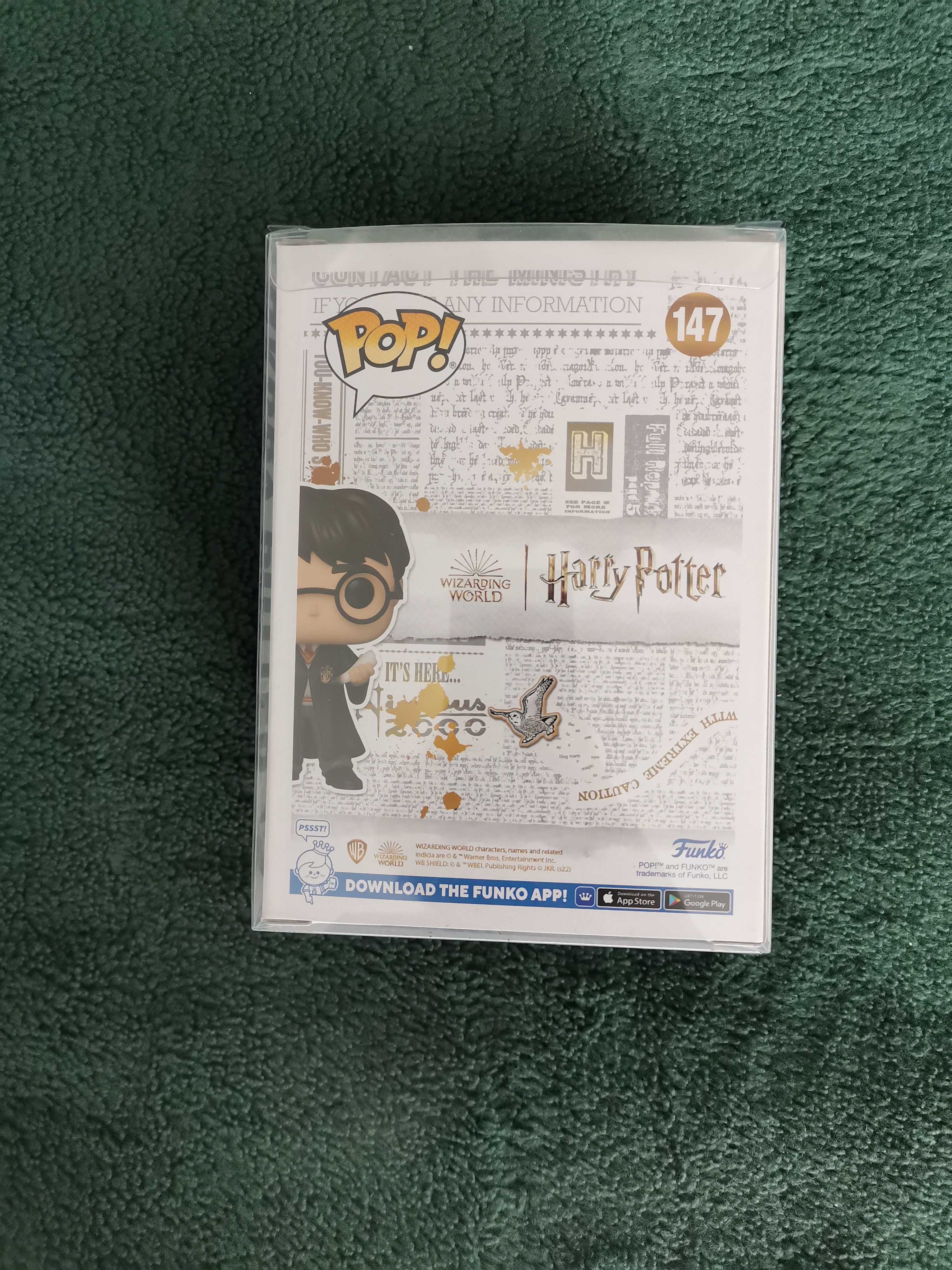 Funko Pop Harry Potter #147 Harry with Sword and Fang NYCC2022