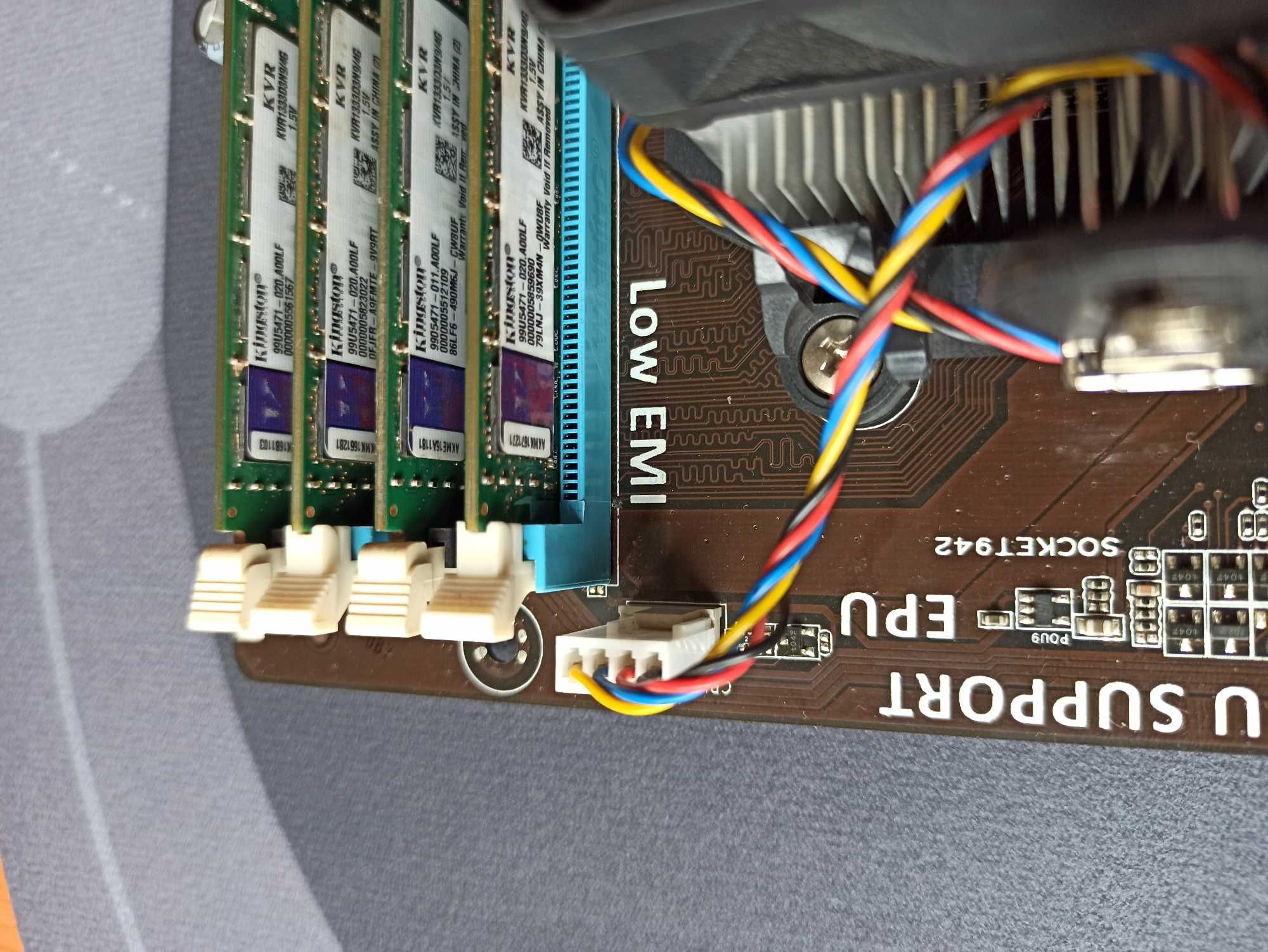 Комплект 4 Ядра AMD / ASUS M5A78L LE / 16 GB DDR3
