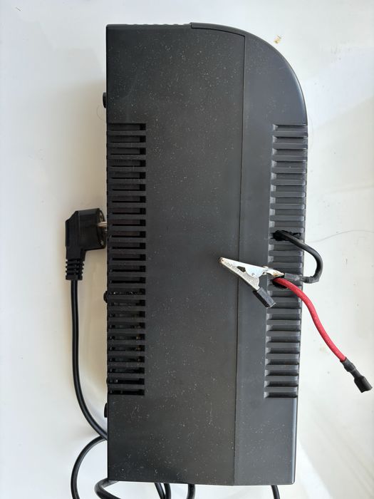 Продам безперебійник