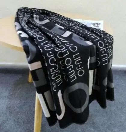 Szal LIU JO  nowy z metkami