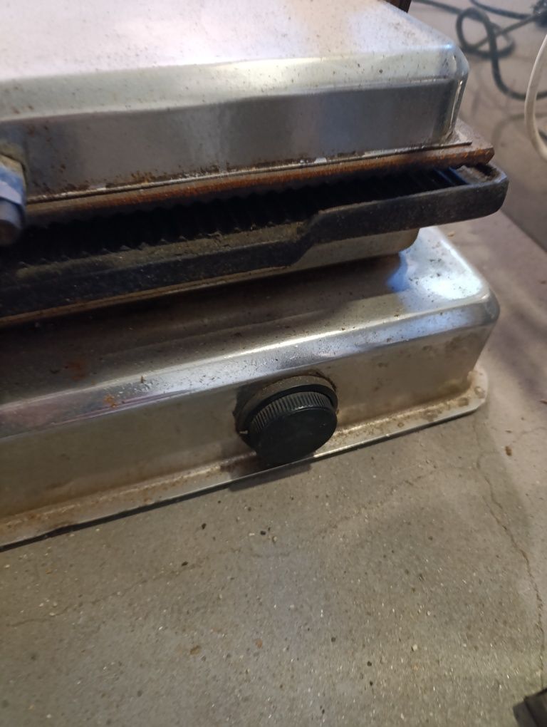 Grill do panini, kebaba