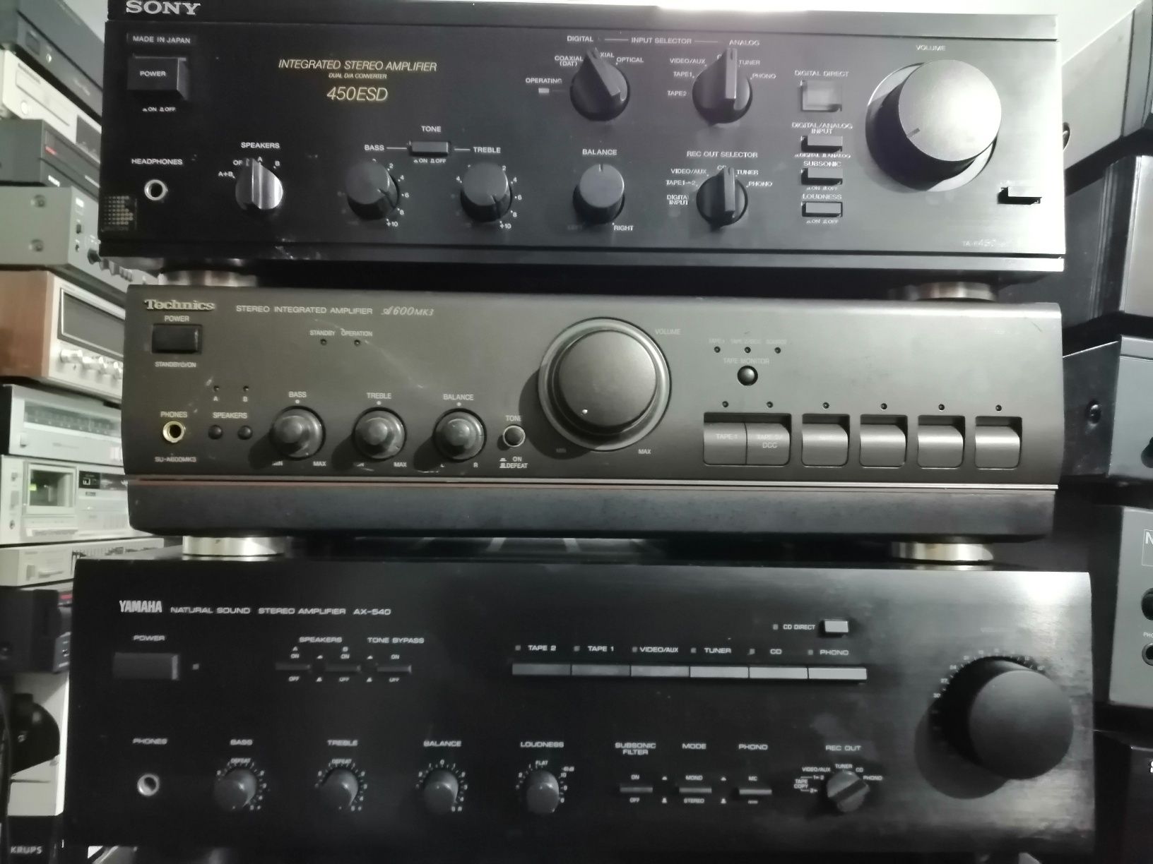 Vários amplificadores de boas marcas Sony Yamaha technics nad Denon ro