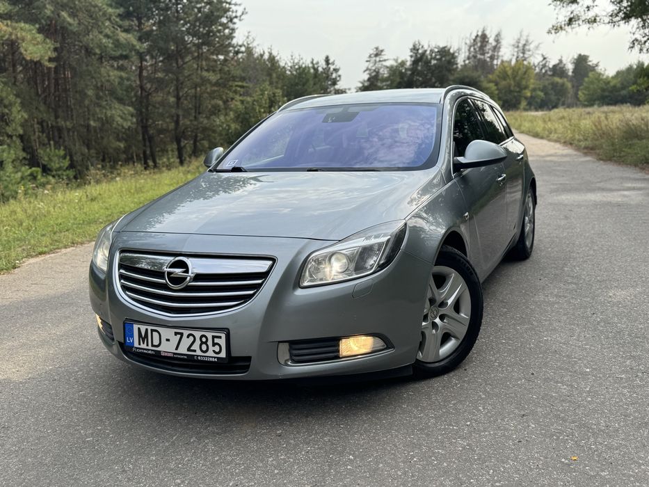 Продам Опель Инсигния
