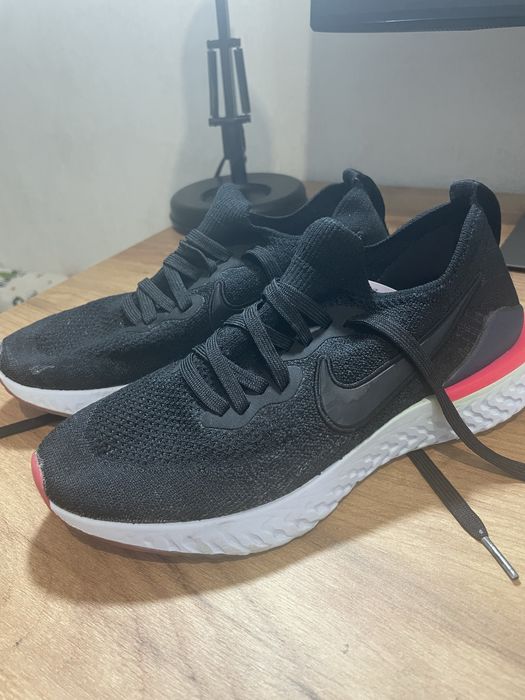 Кросівки nike 39 US8