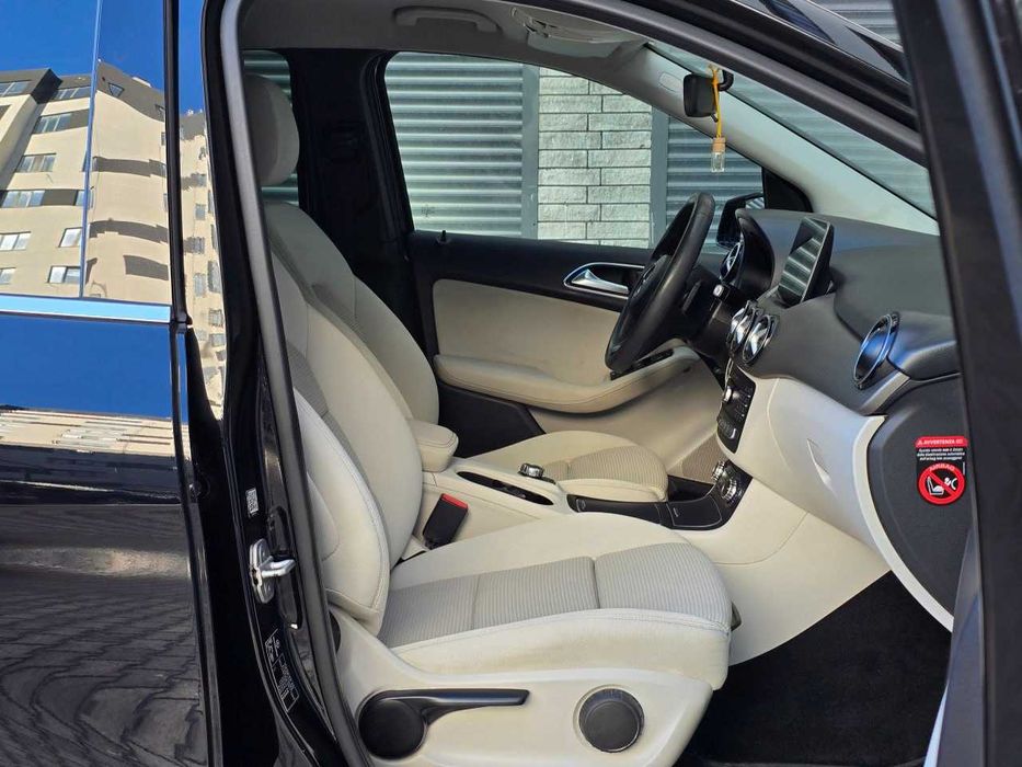 Продам  Mercedes-Benz B-Class 2016. Можна в розстрочку, під викуп.