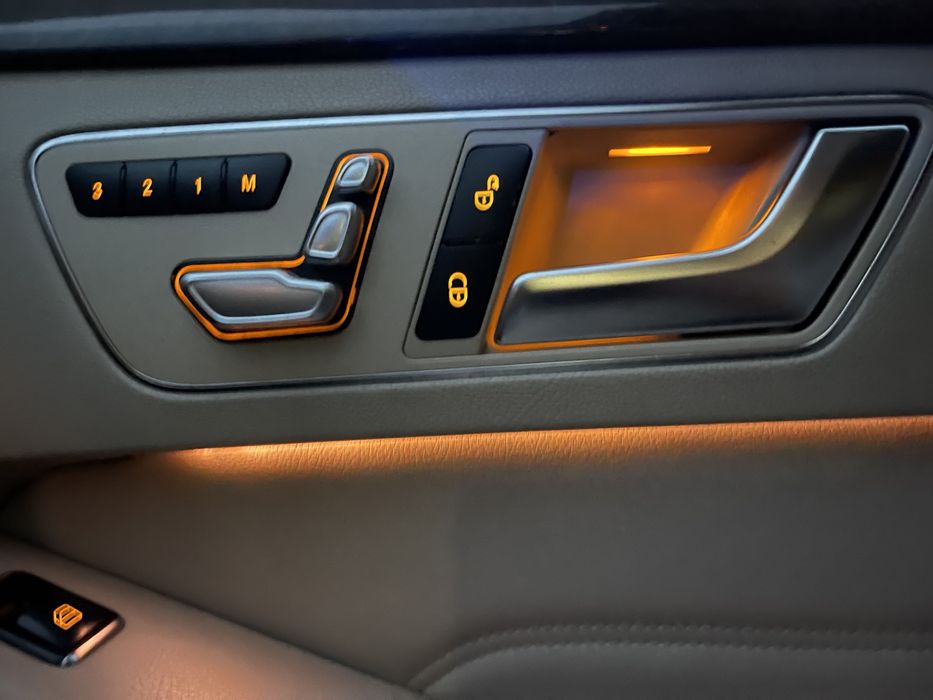 Mercedes benz Е220d 2013