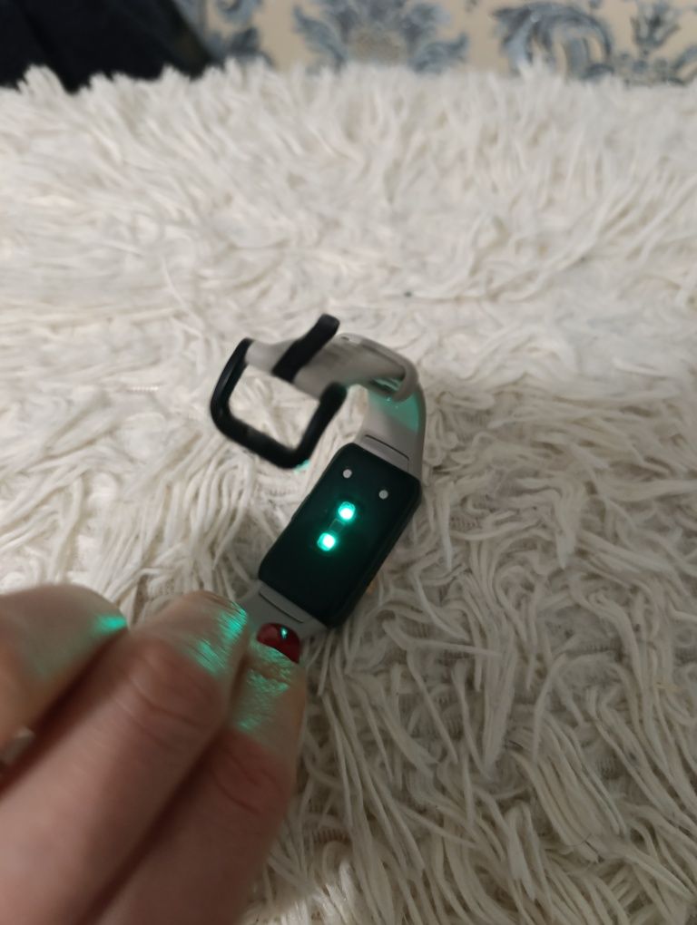 Смарт годинник Honor Band 6