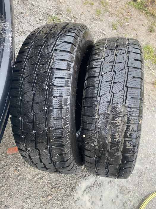 Резина зима 225/70 R15