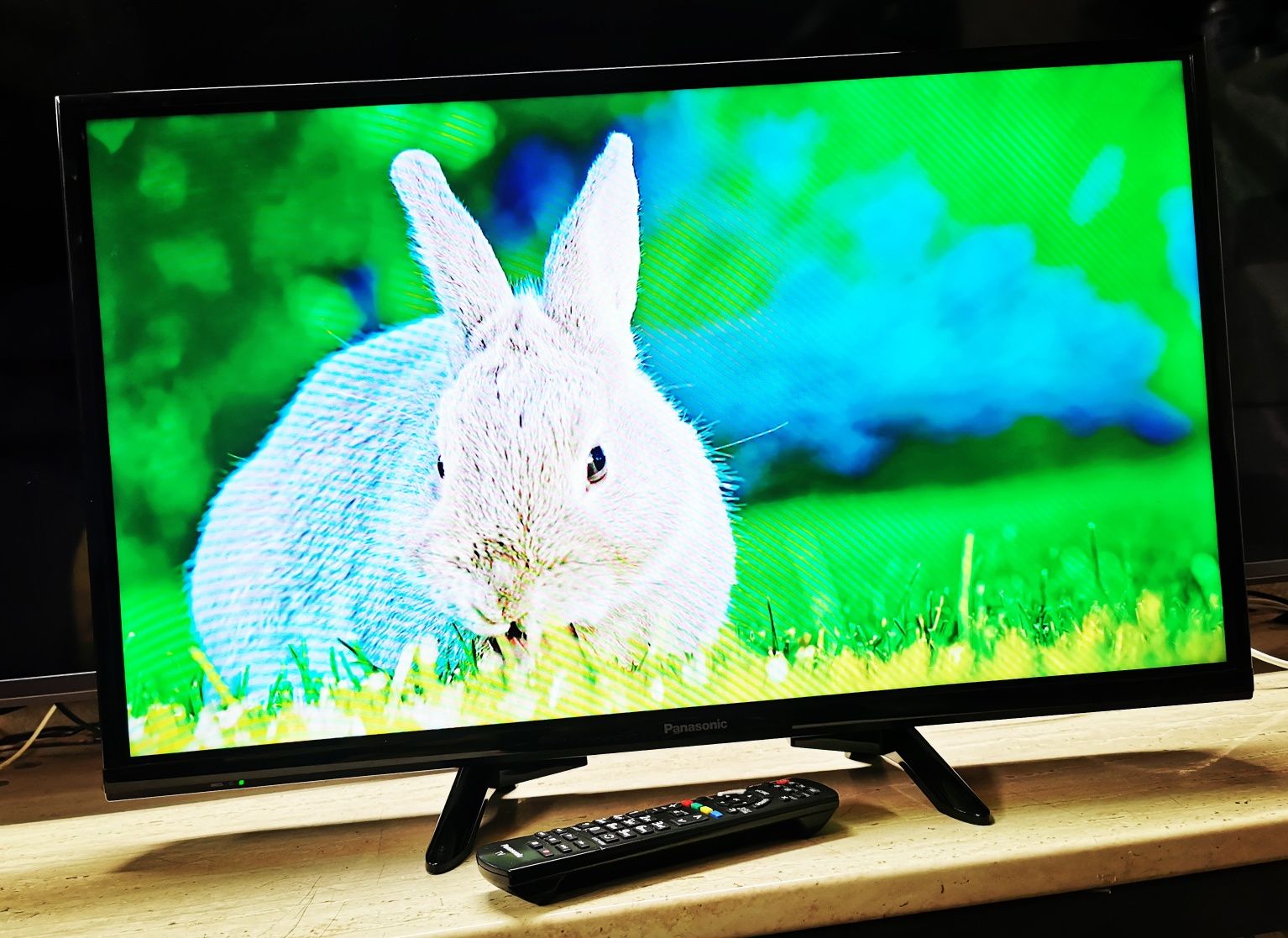 32" Panasonic Smart TV Wifi  netflix youtube ideał telewizor led a+