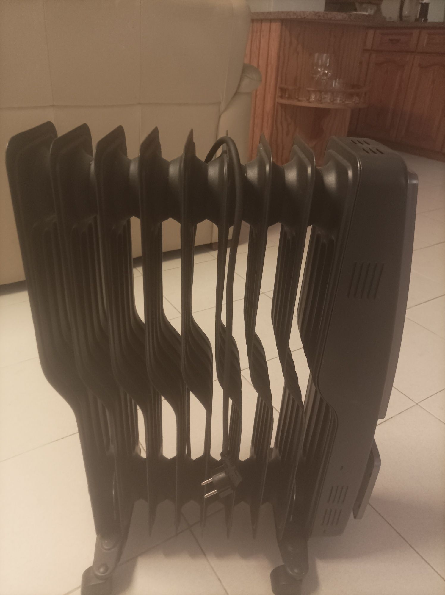 Aquecedor a óleo Becken, pouco uso