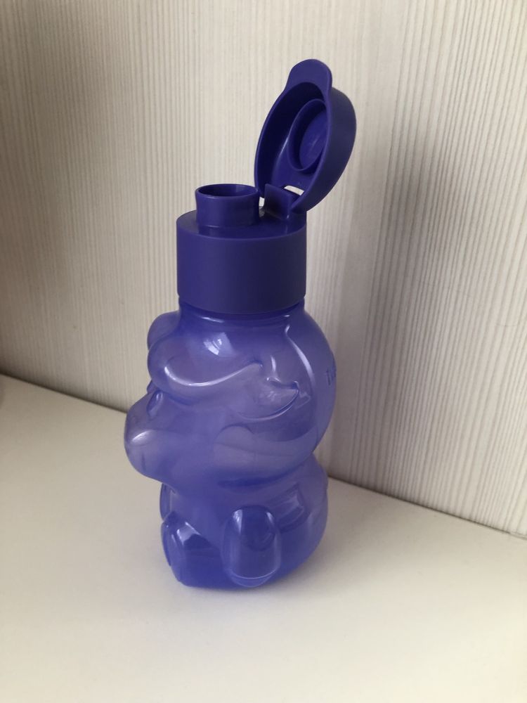 Tupperware еко-пляшка з клапаном.