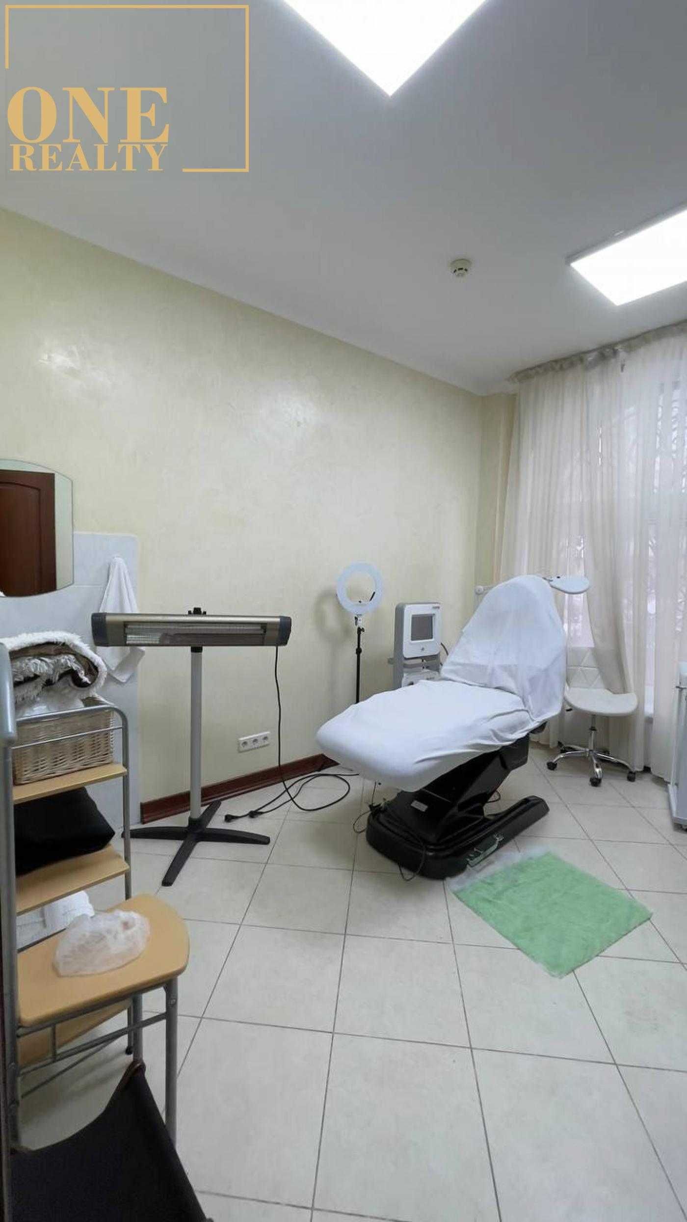 Оренда приміщення 110 кв.м ЦЕНТР, Дизайнерський ремонт та меблі